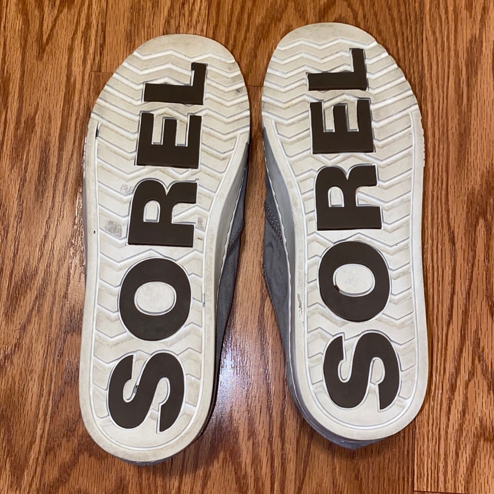 Sorel Camp Sneak Slip On in Gray Suede size 9 - Picture 3 of 5